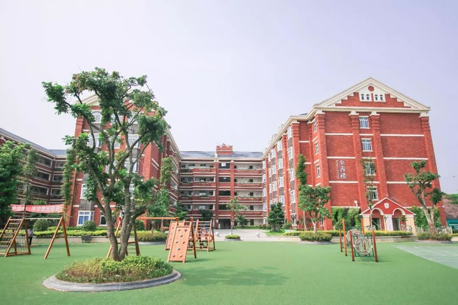 宜賓東辰國(guó)際學(xué)校